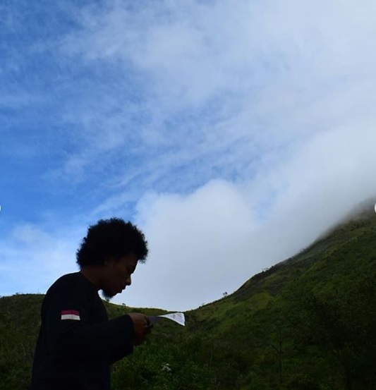 Kata Mas Pey Puncak adalah Persepsi, Puncak Kami di Pos 3 dan latihan EMS