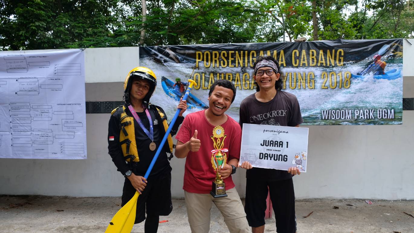 Persembahan Emas Bagi FIB Pada Cabang Olahraga Dayung Porsenigama 2018