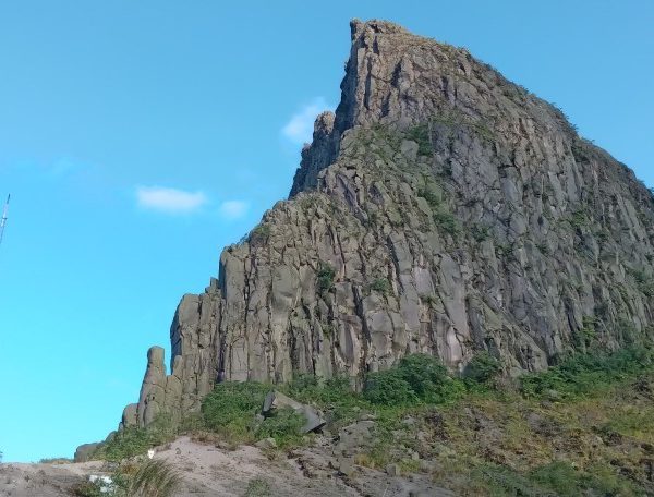 ROPE SOLO CLIMBING, BIGWALL SUMBING GUNUNG KELUD: Susahnya Menjaga Mental Agar Tetap Stabil